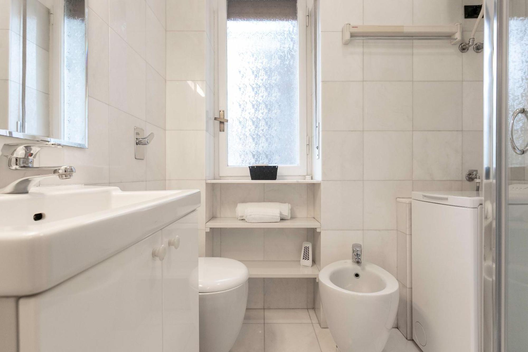 Luna Homes - Studio In Corso Sempione มิลาน ภายนอก รูปภาพ